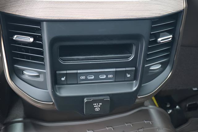 New 2026 RAM 3500 Limited AWD/4WD image 14