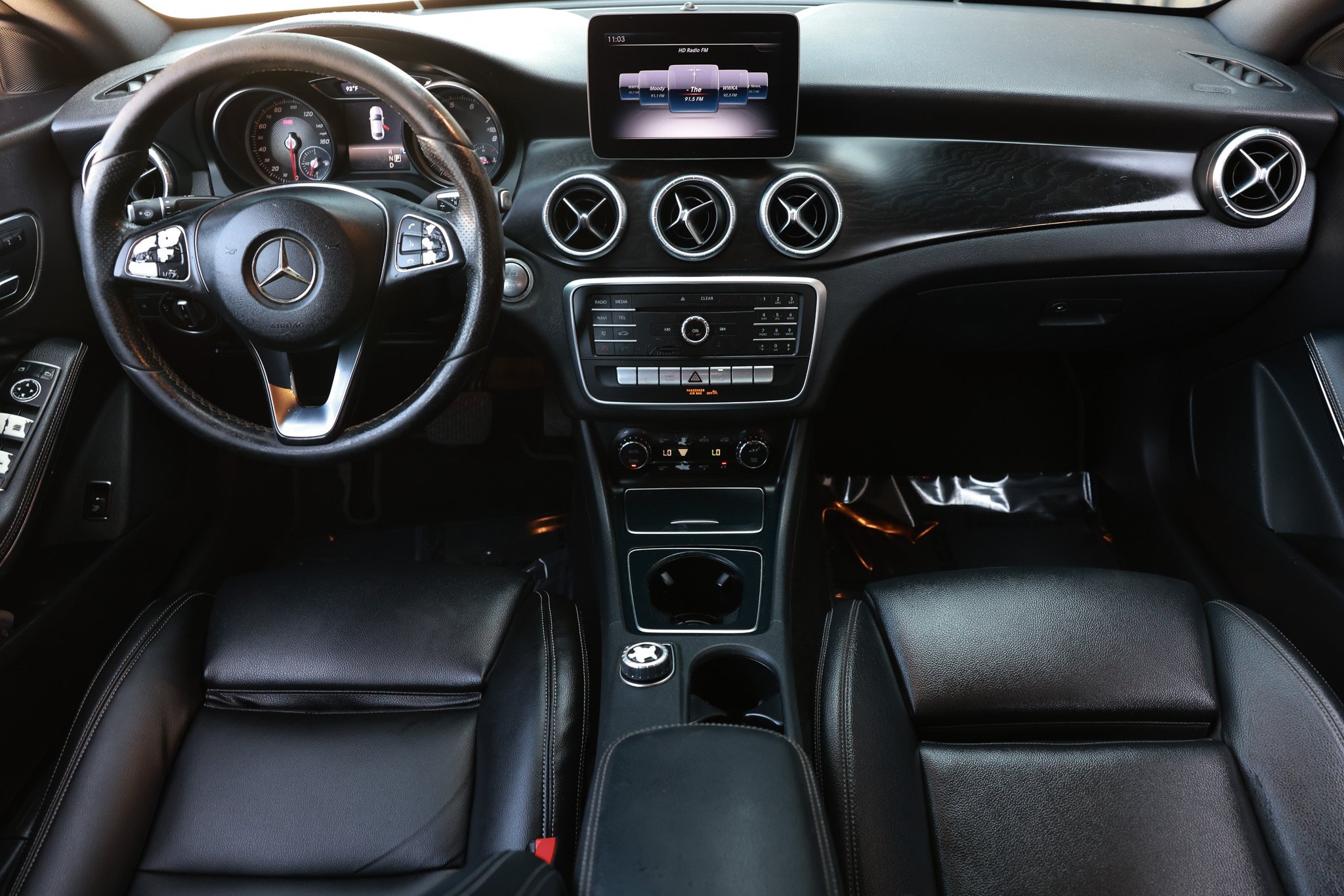 Used 2018 Mercedes-Benz CLA 250 w/ AMG Line Exterior image 2