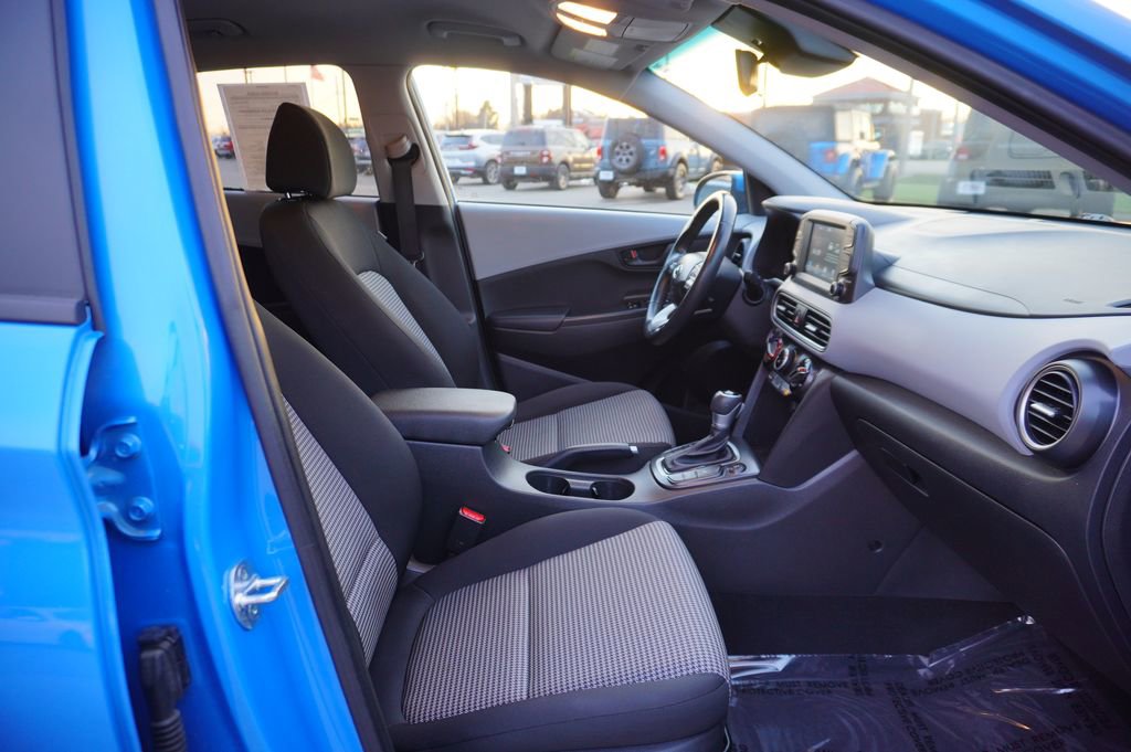 Used 2020 Hyundai Kona SEL image 30