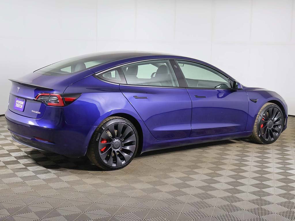 Used 2023 Tesla Model 3 Performance image 12