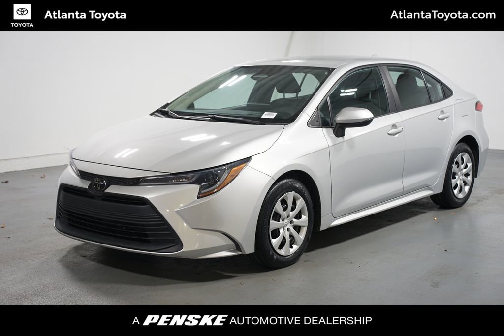 Certified 2024 Toyota Corolla LE image 1