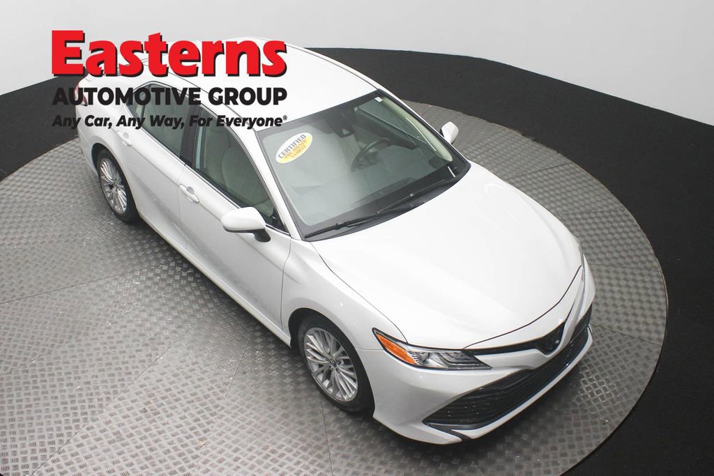 Used 2019 Toyota Camry XLE w/ Carpet Mat Package FWD image 3