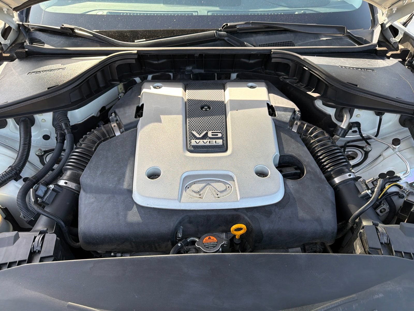 Used 2019 INFINITI Q70 Luxe w/ Proactive Package RWD image 11