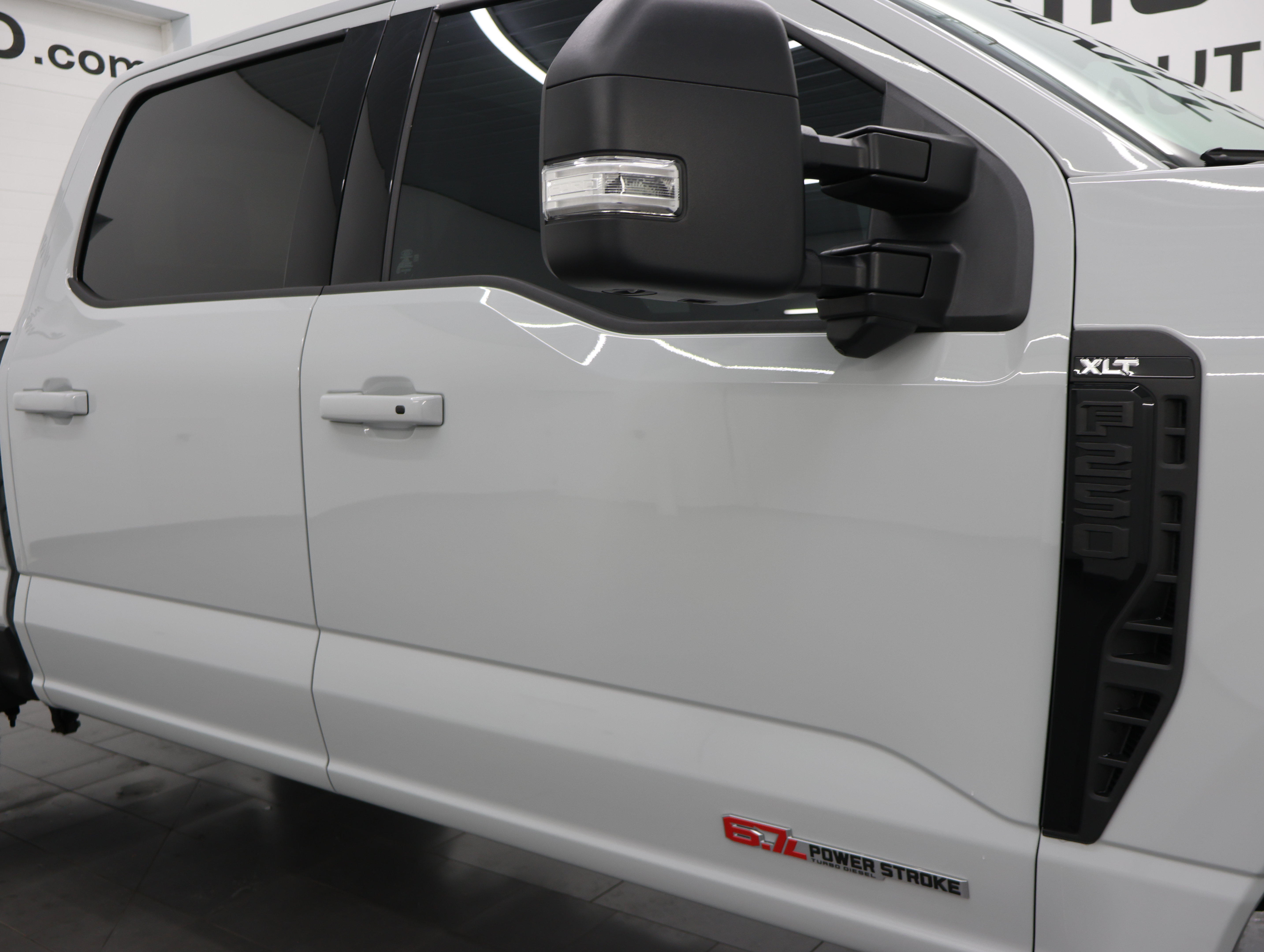 Used 2025 Ford F250 XLT w/ Black Appearance Package AWD/4WD image 28