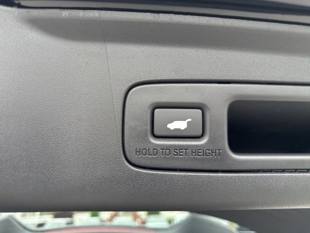 Used 2025 Acura ADX FWD image 29