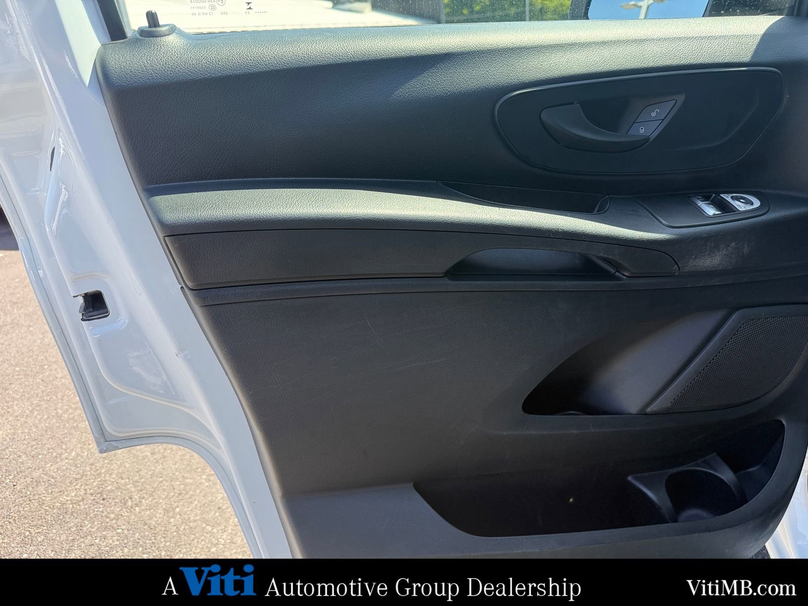 Used 2023 Mercedes-Benz Metris image 16