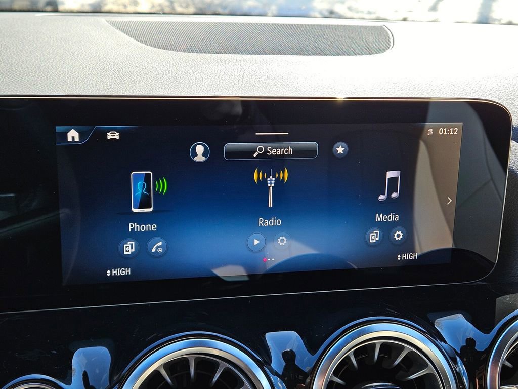 Certified 2026 Mercedes-Benz GLA 250 4MATIC image 19