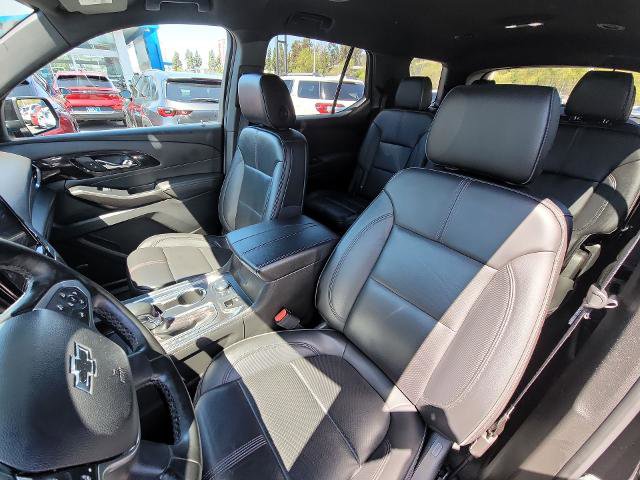 Used 2023 Chevrolet Traverse RS image 18