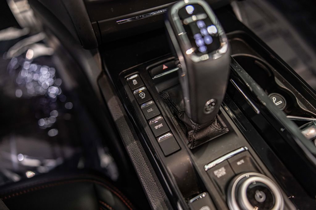 Used 2021 Maserati Ghibli RWD image 31