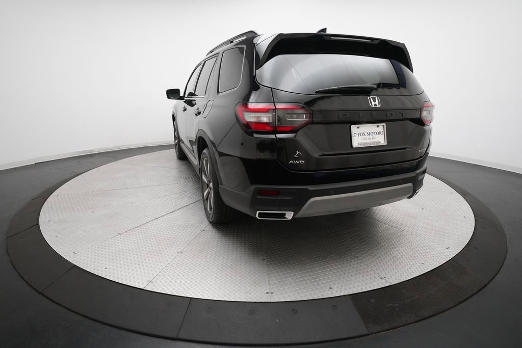 Certified 2024 Honda Pilot Elite image 36
