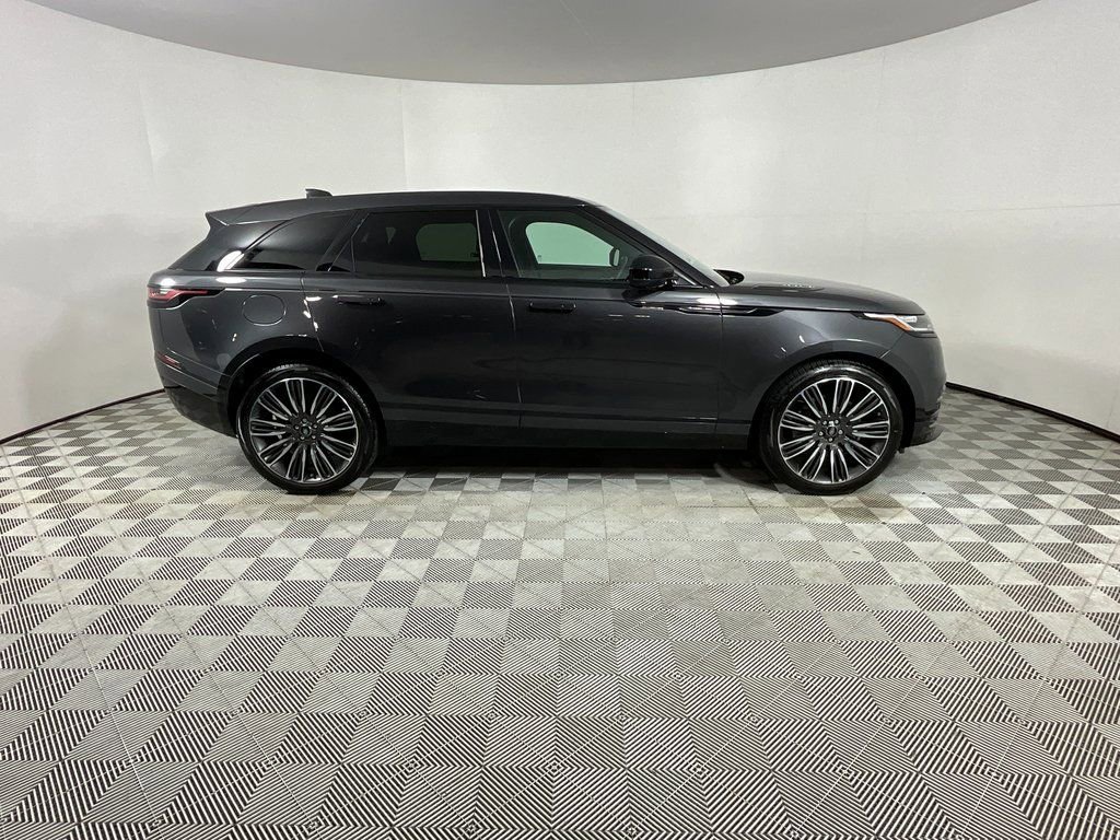 Certified 2023 Land Rover Range Rover Velar R-Dynamic S AWD/4WD image 5