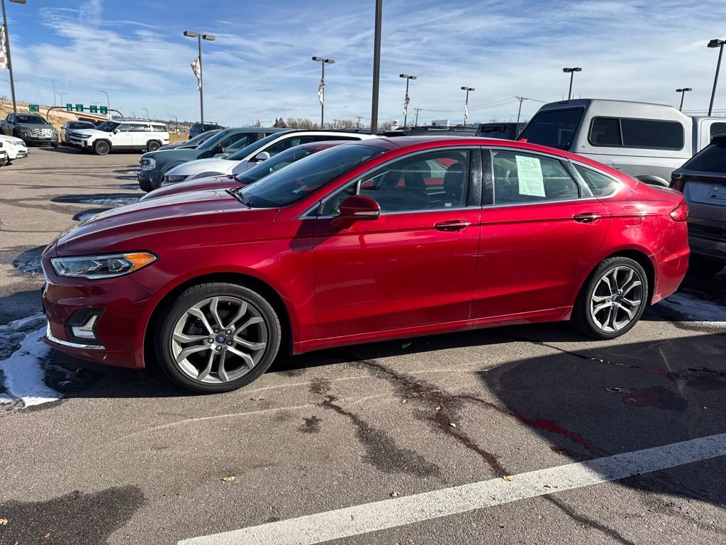 Used 2020 Ford Fusion Titanium image 40