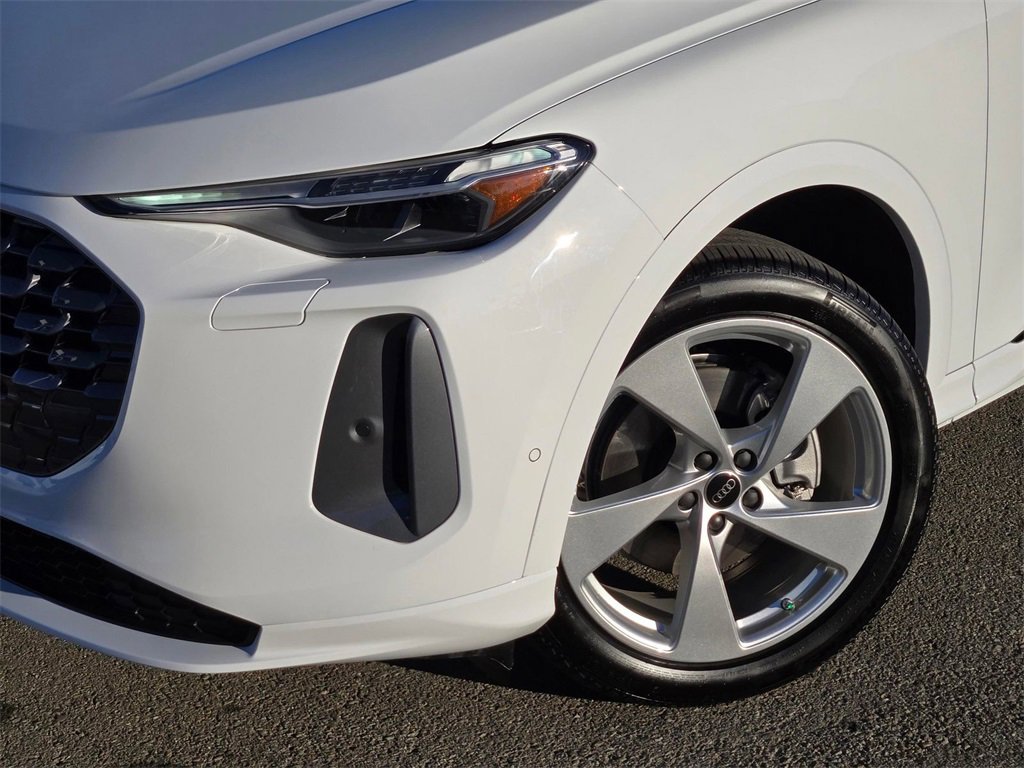New 2025 Audi Q5 Premium Plus image 9