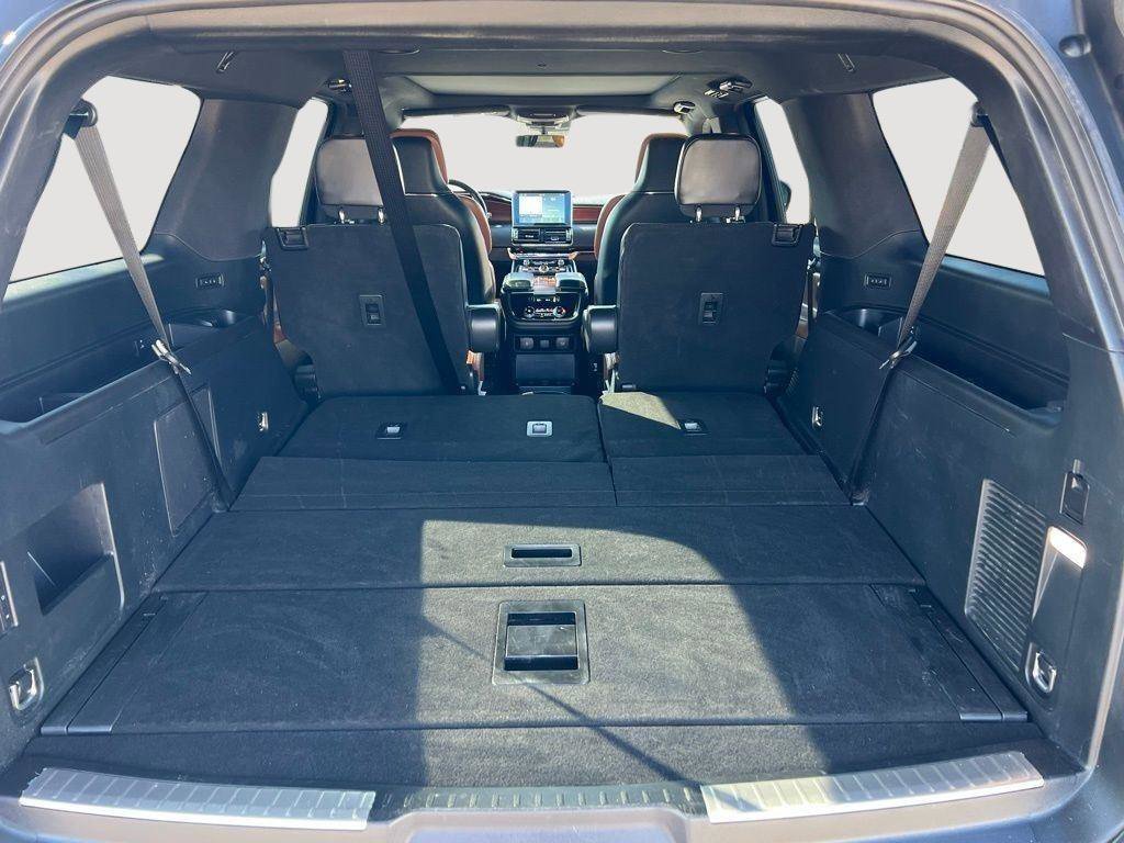 Used 2021 Lincoln Navigator L Reserve w/ Luxury Package image 26