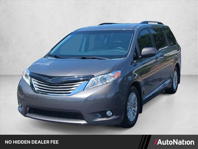 Used 2015 Toyota Sienna XLE Premium FWD image 1