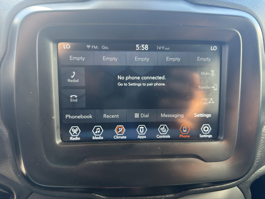 Used 2018 Jeep Renegade Trailhawk w/ Cold Weather Group II image 29