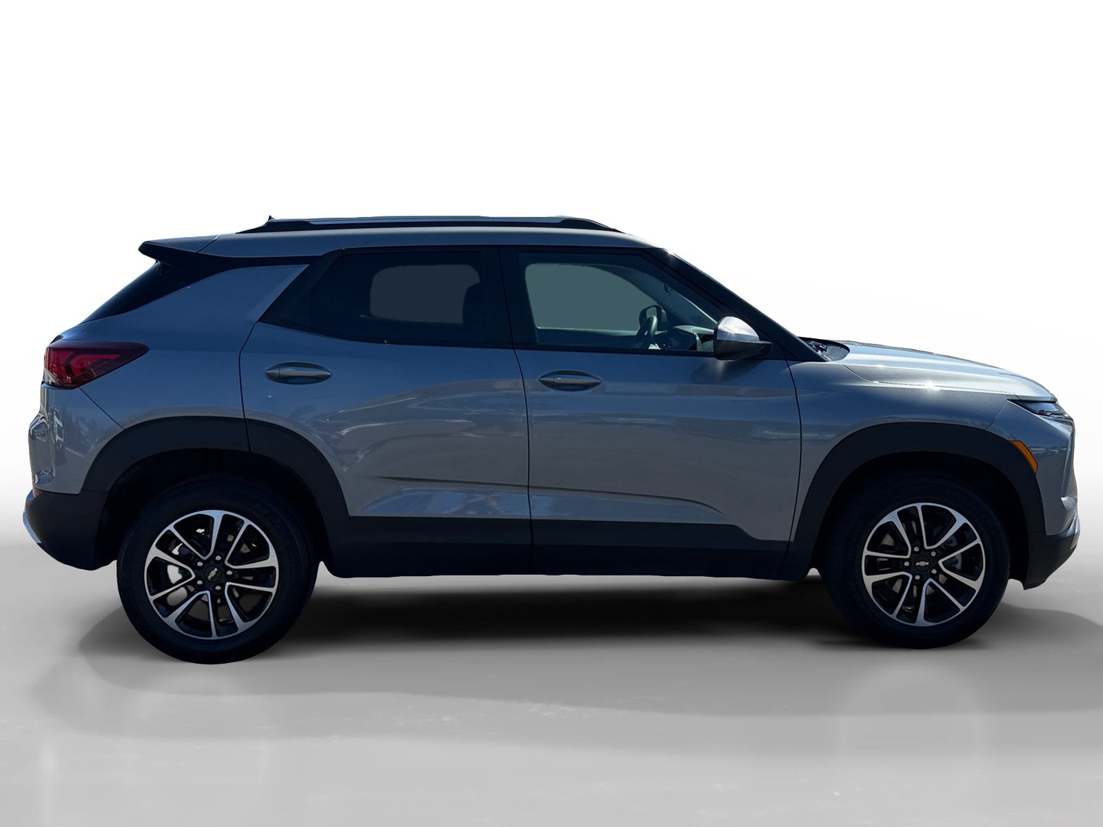 Used 2025 Chevrolet TrailBlazer LT AWD/4WD image 6