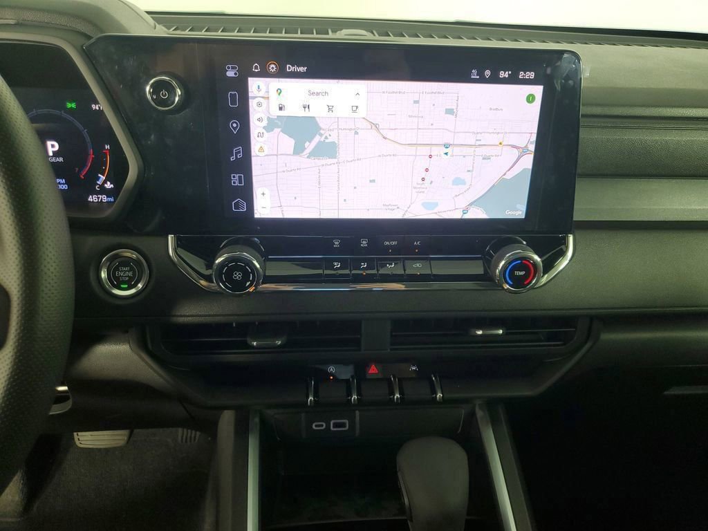 Used 2025 Chevrolet Colorado W/T image 16