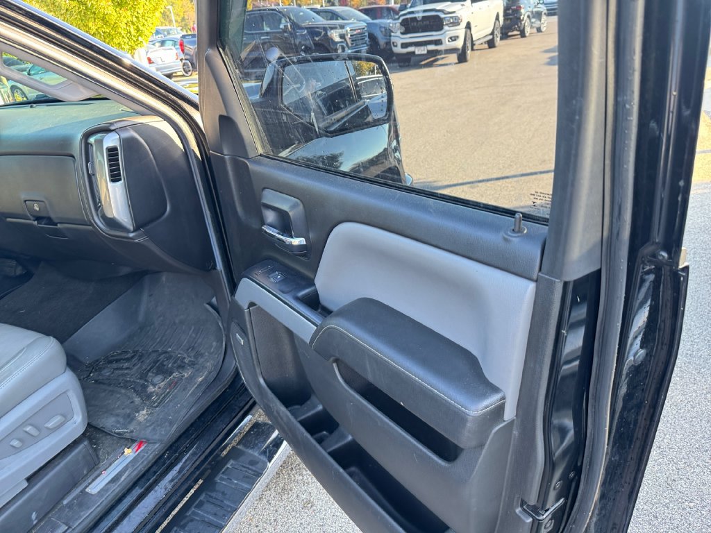 Used 2014 Chevrolet Silverado 1500 LTZ Z71 w/ LTZ Plus Package AWD/4WD image 25