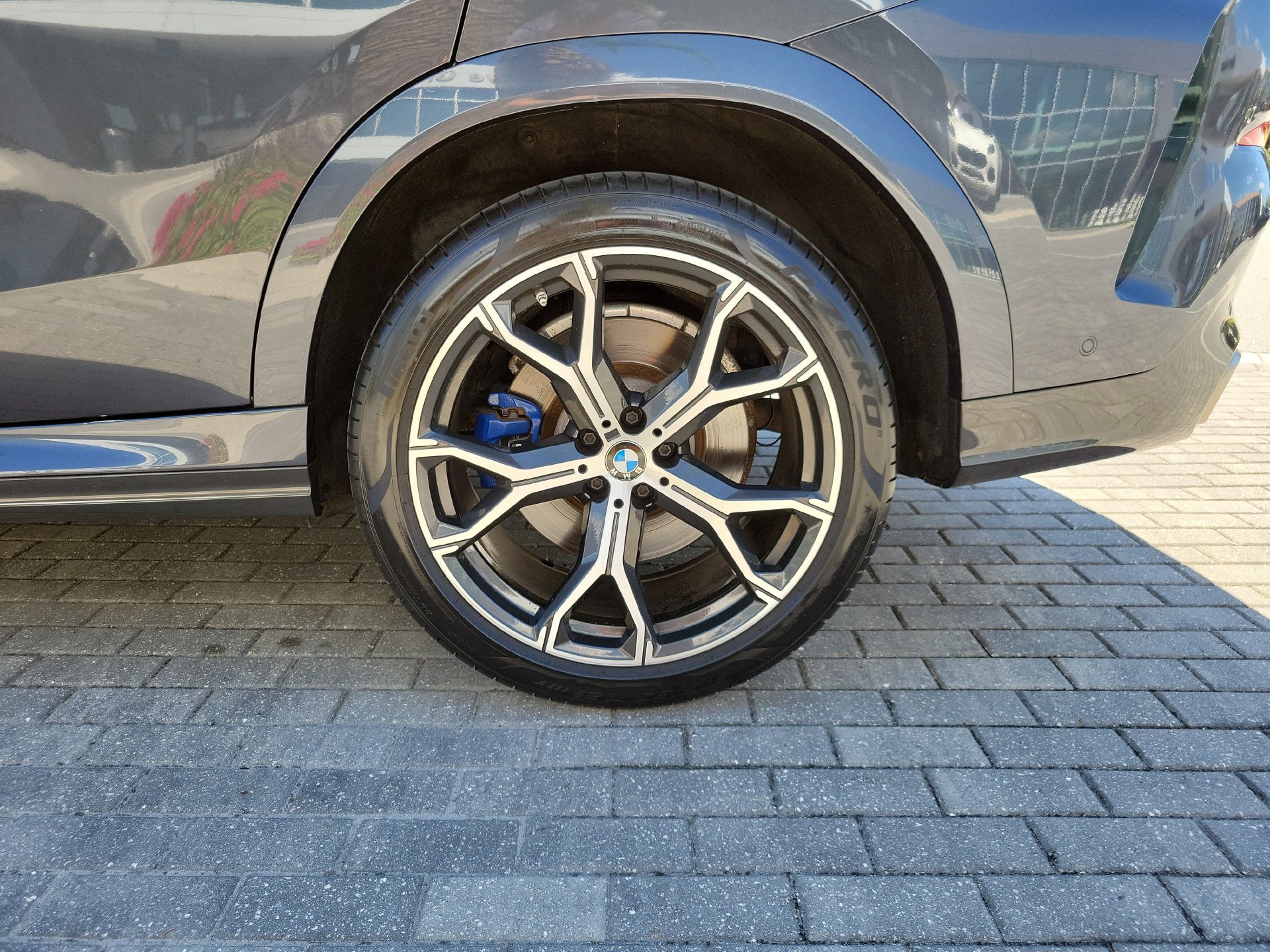 Used 2020 BMW X6 M50i AWD/4WD image 8