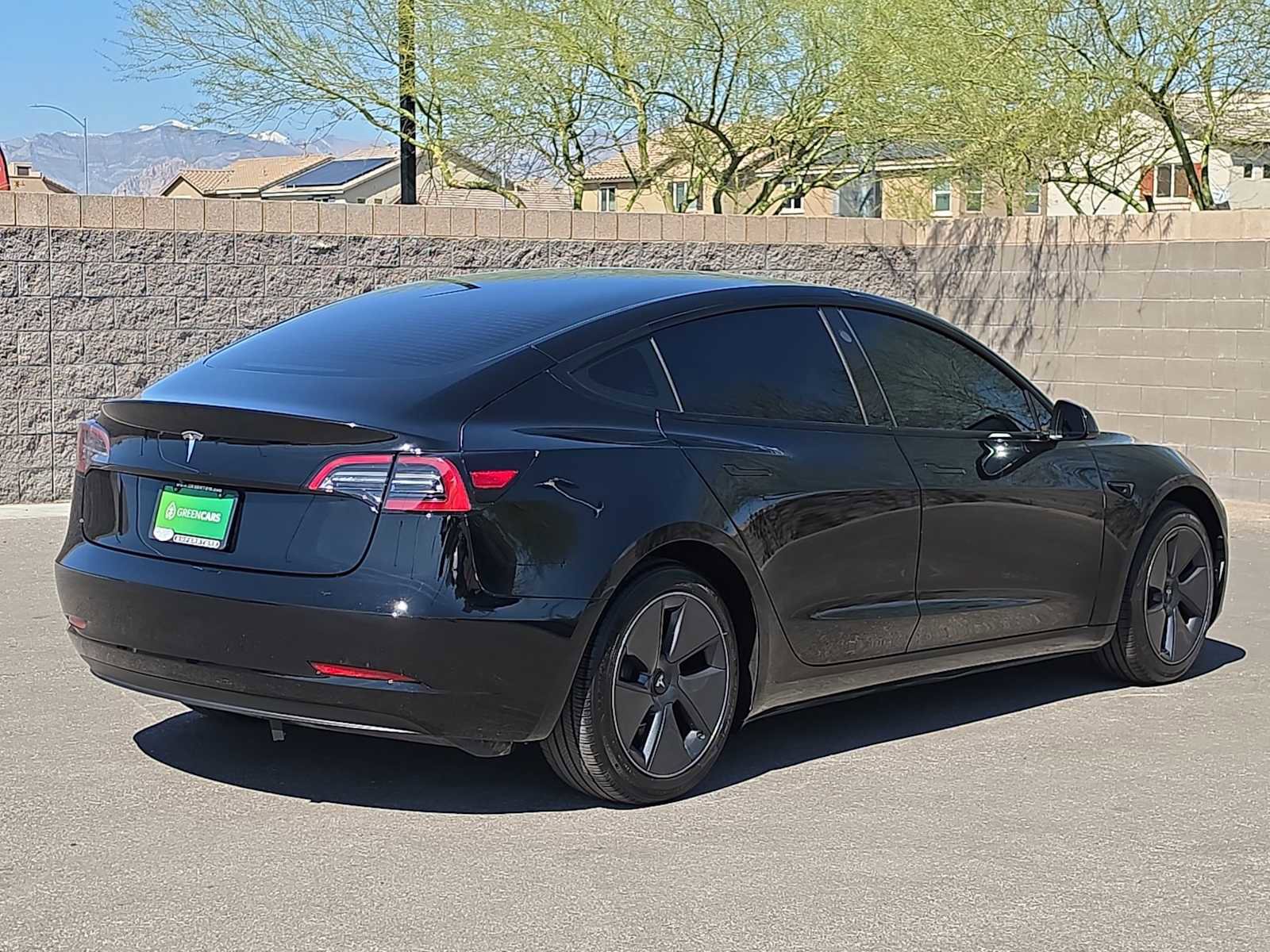 Used 2023 Tesla Model 3 Standard Range image 9