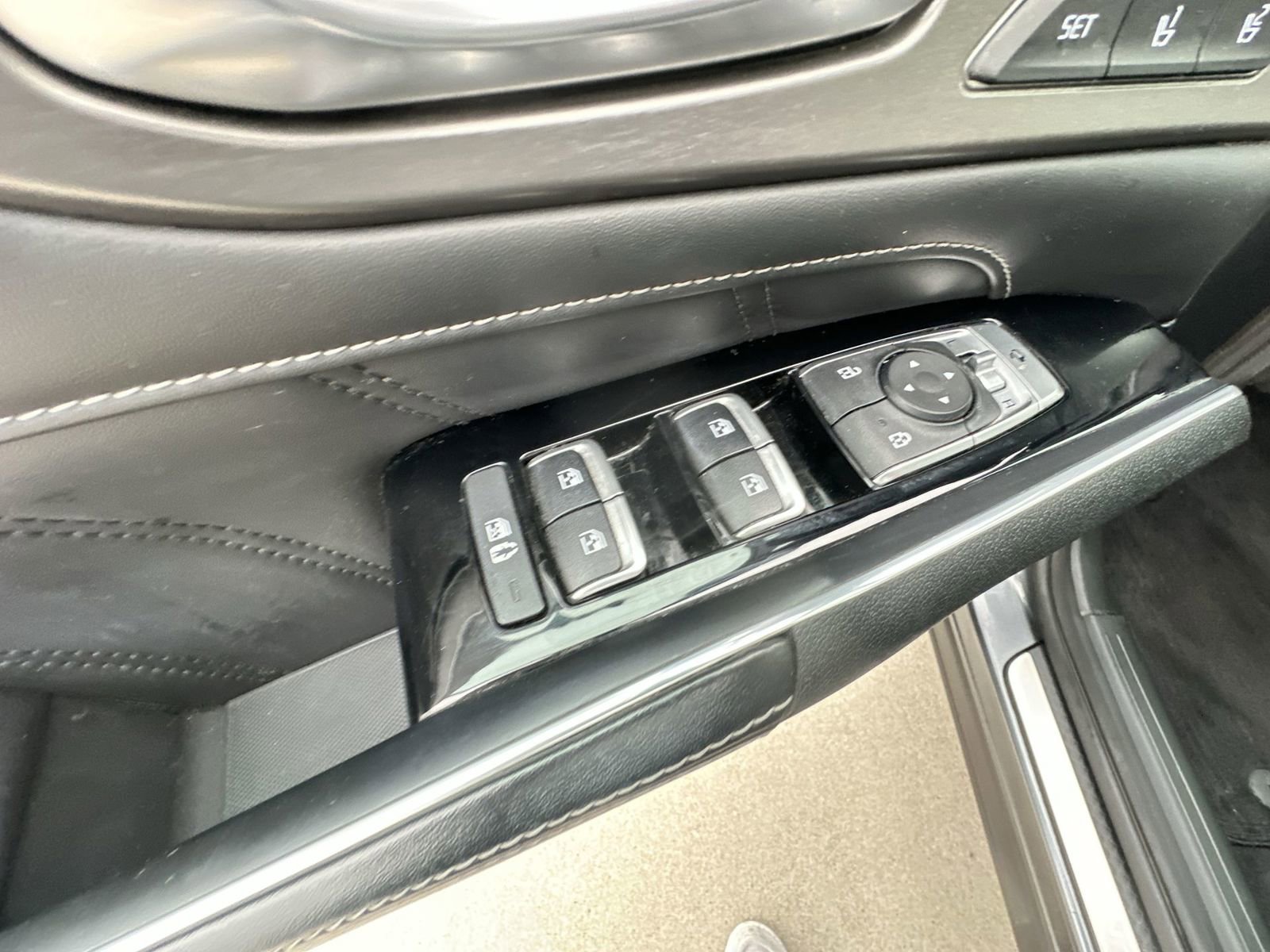 Used 2022 Kia Sorento SX FWD image 24