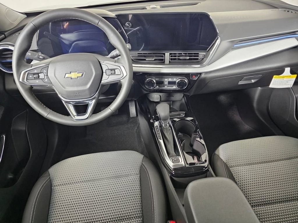 New 2026 Chevrolet Trax LT w/ LT Convenience Package FWD image 20