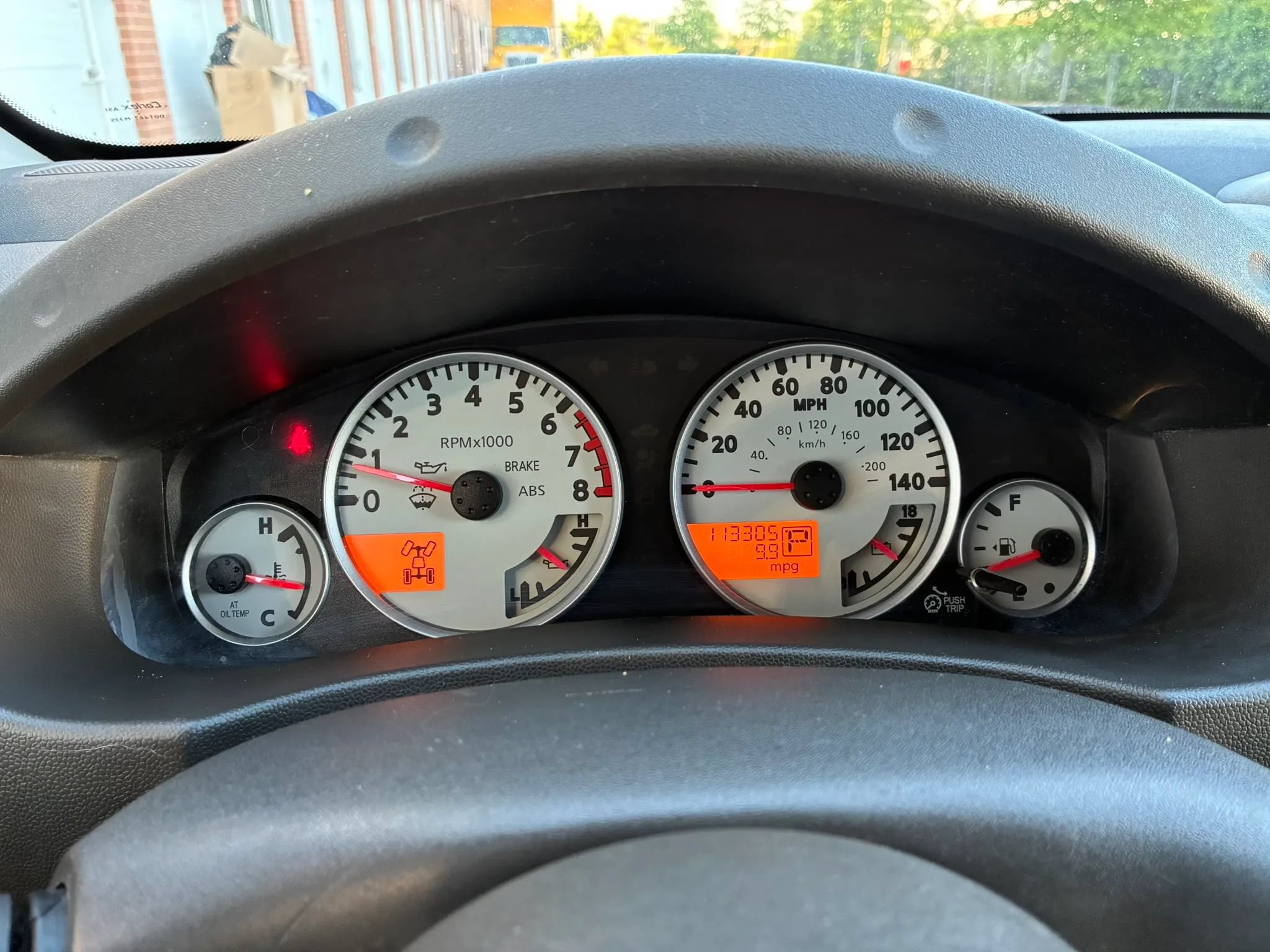 Used 2014 Nissan Frontier PRO-4X AWD/4WD image 18