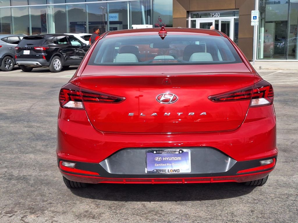 Used 2020 Hyundai Elantra SEL image 4