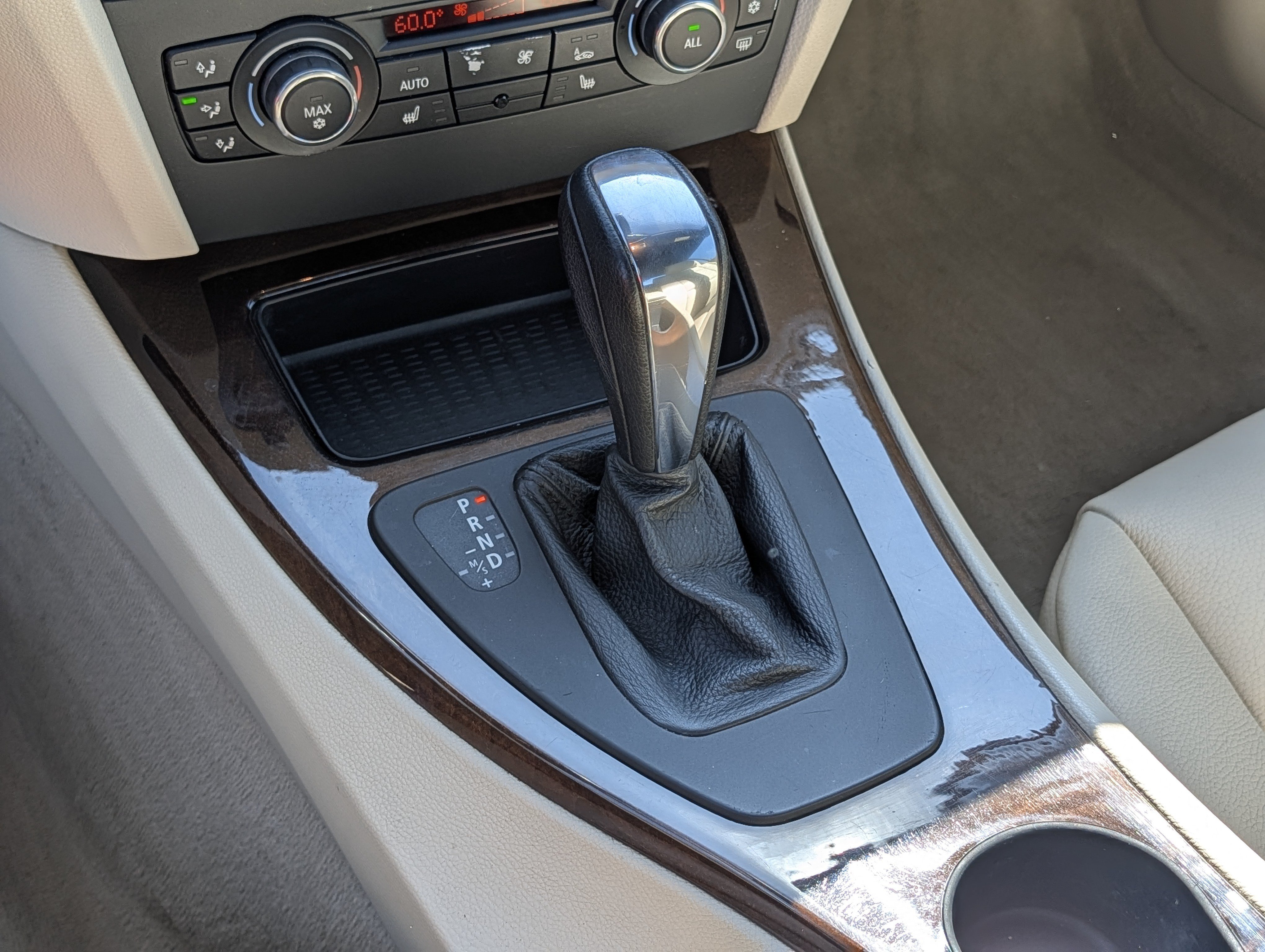 Used 2011 BMW 328i Convertible RWD image 31