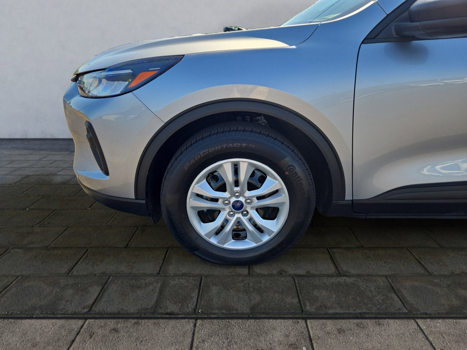 Used 2023 Ford Escape AWD image 26