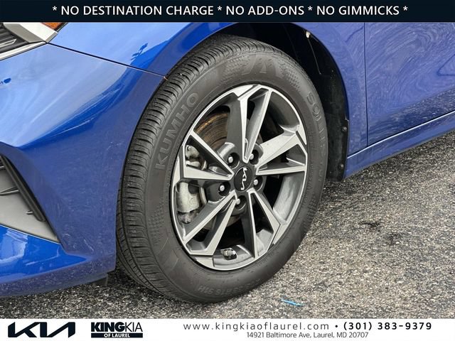 Used 2024 Kia Forte LXS w/ LXS Technology Package FWD image 30
