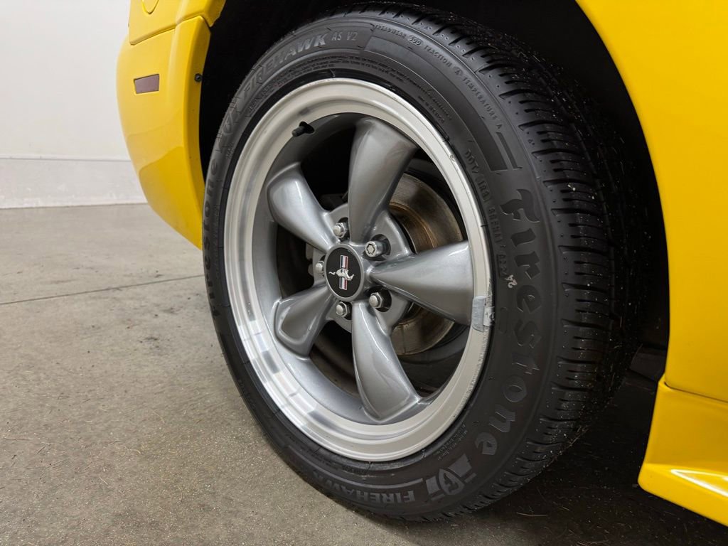 Used 2004 Ford Mustang GT image 12