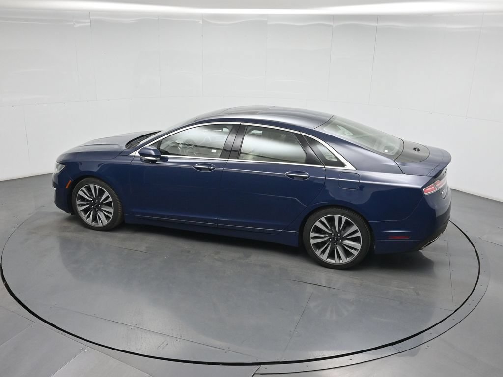 Used 2018 Lincoln MKZ Reserve FWD image 38