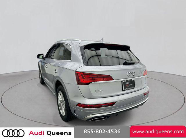 Certified 2023 Audi Q5 2.0T Premium w/ Convenience Package AWD/4WD image 6