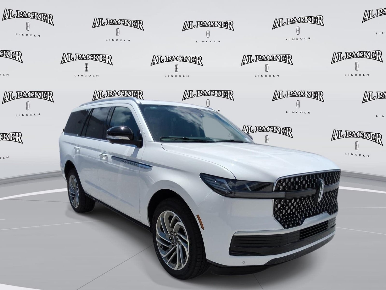 New 2027 Lincoln Navigator Reserve AWD/4WD image 7