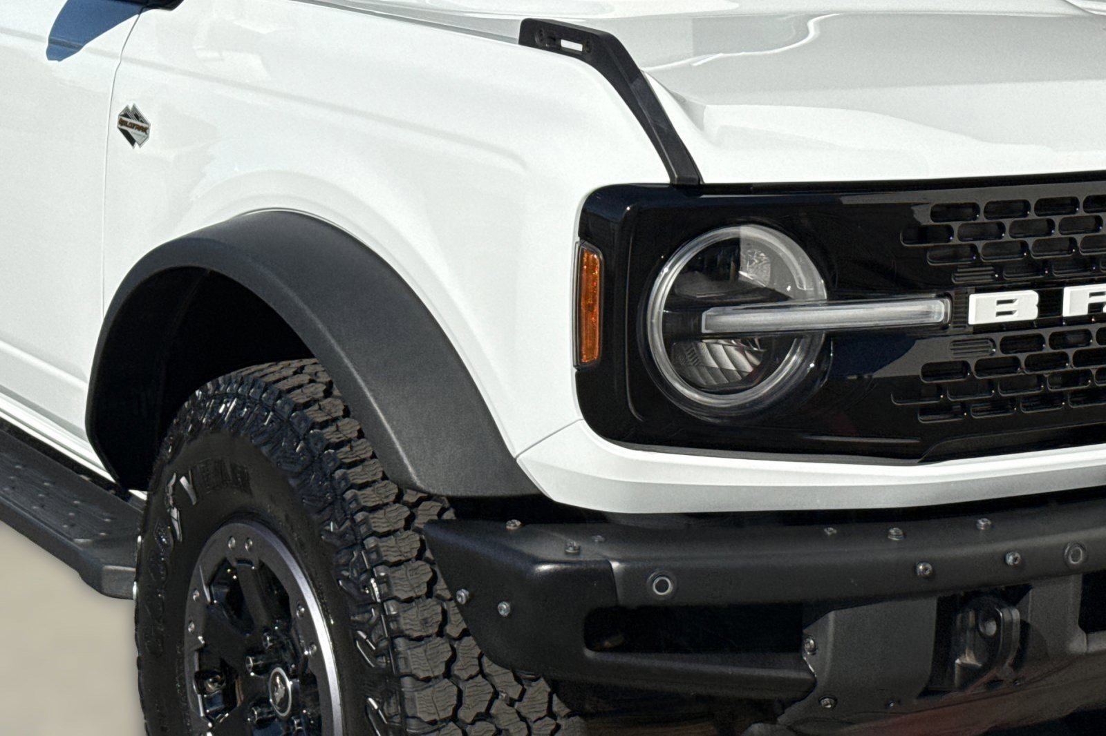 Used 2022 Ford Bronco Wildtrak image 11