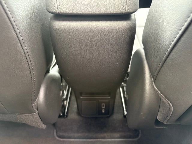 Used 2023 Buick Encore GX Select w/ Experience Buick Package FWD image 18