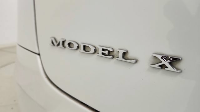 Used 2018 Tesla Model X 75D AWD/4WD image 33