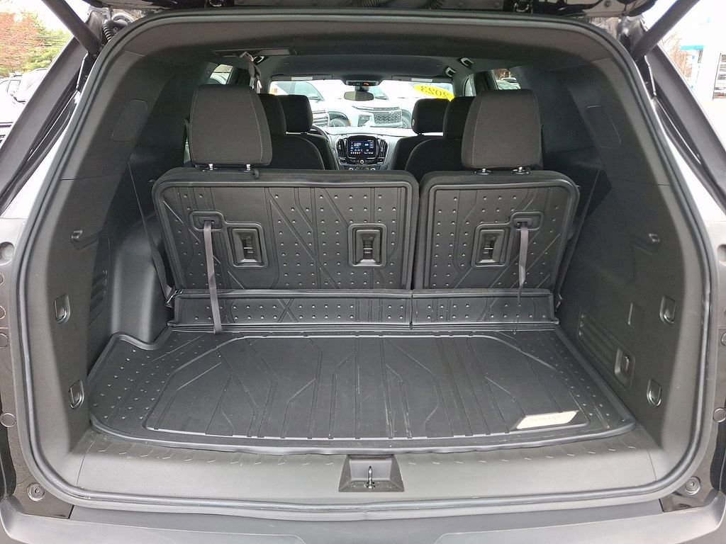 Certified 2023 Chevrolet Traverse LT w/ LPO, Floor Liner Package image 29