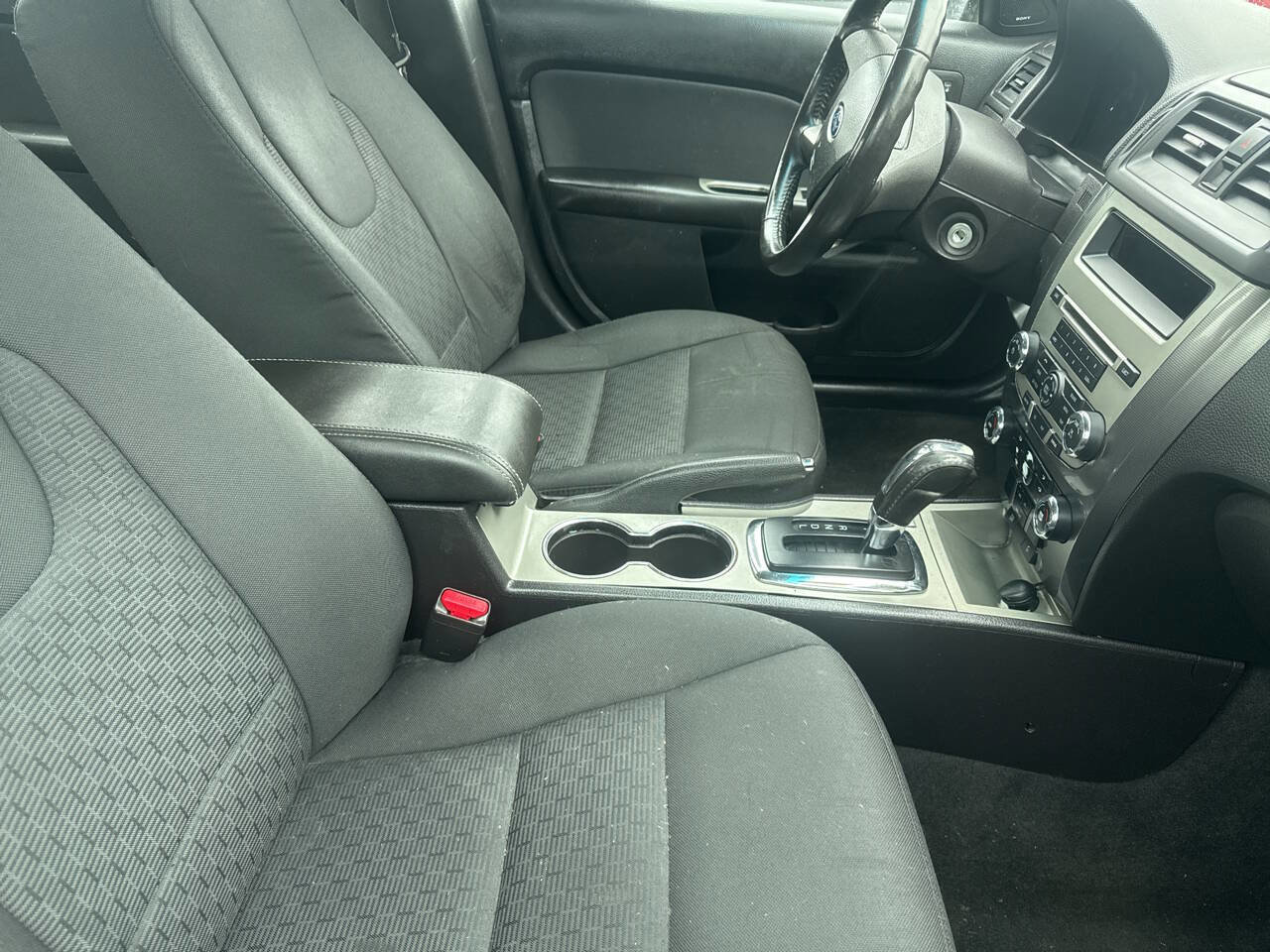 Used 2012 Ford Fusion SEL image 5