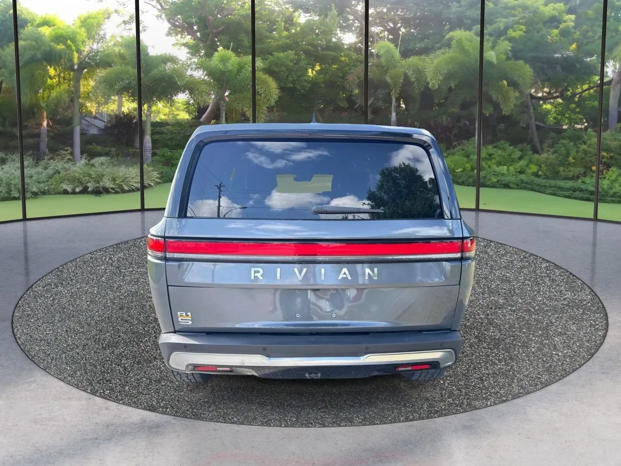 Used 2023 Rivian R1S Adventure AWD/4WD image 6