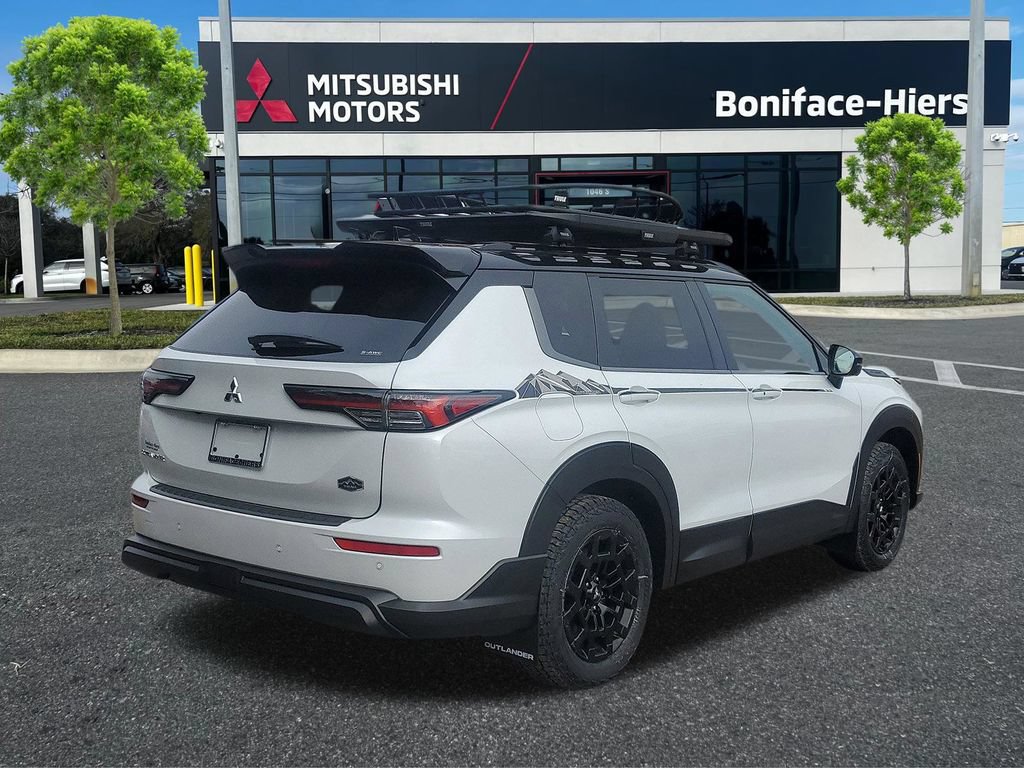 New 2026 Mitsubishi Outlander AWD image 4