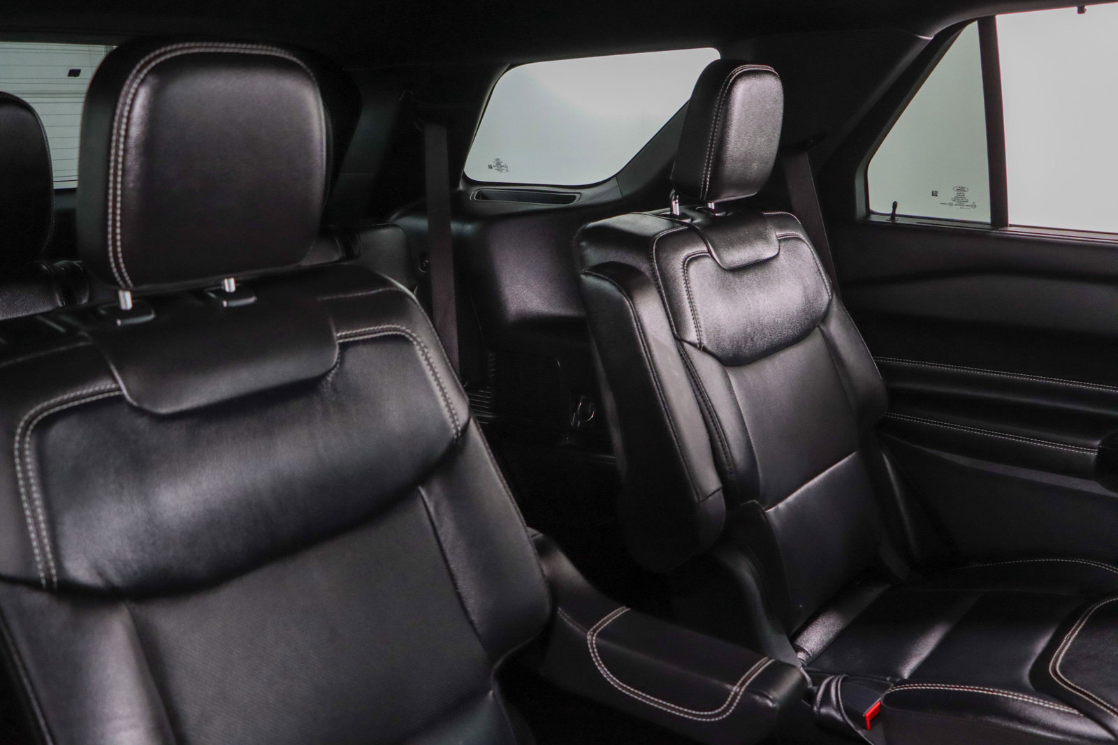 Used 2023 Ford Explorer ST w/ Equipment Group 401A AWD/4WD image 29