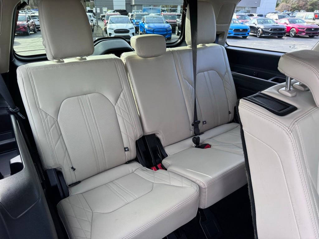Used 2021 Ford Expedition Platinum image 34