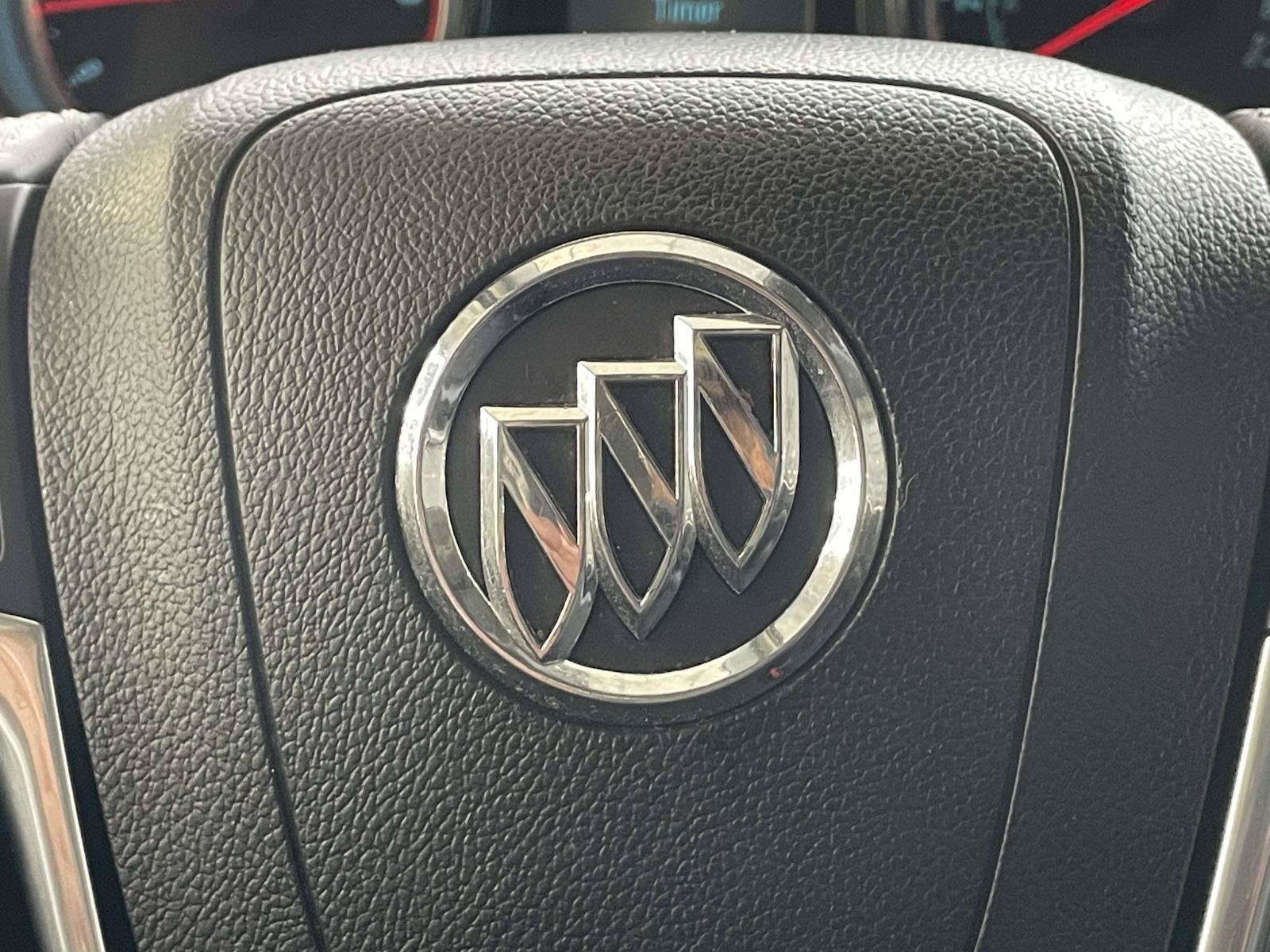 Used 2015 Buick Encore Convenience FWD image 21