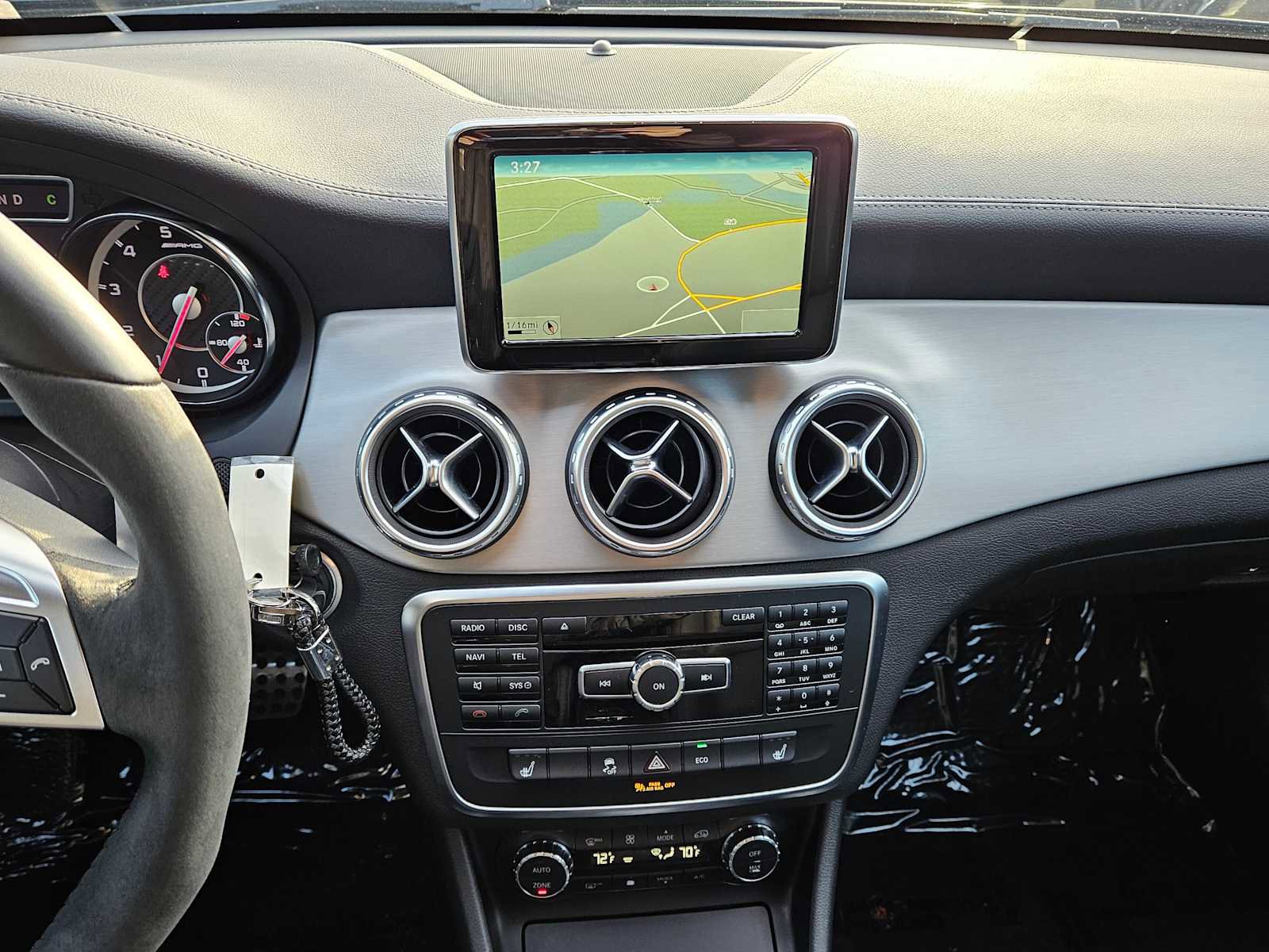 Used 2015 Mercedes-Benz GLA 45 AMG GLA 45 AMG image 30