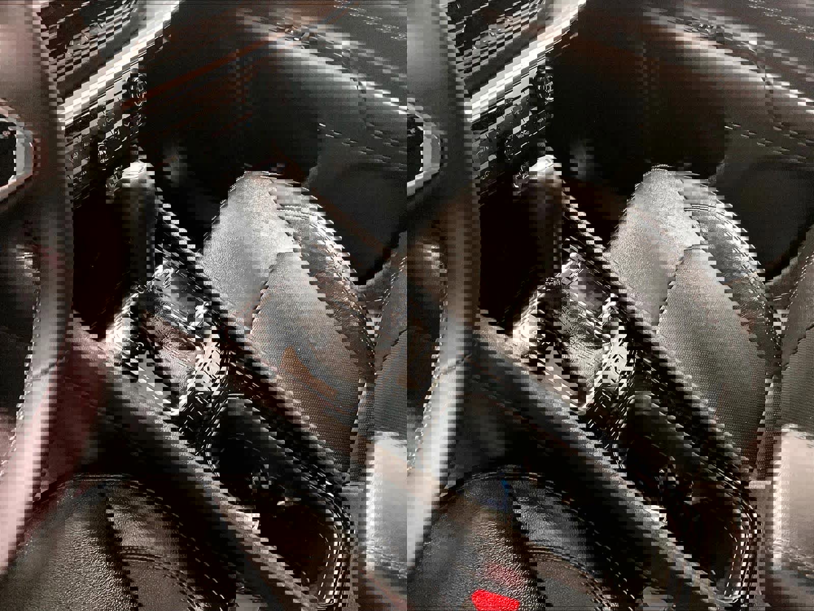 Used 2023 Jeep Compass Limited image 20