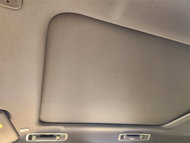 New 2025 Land Rover Range Rover SE image 18