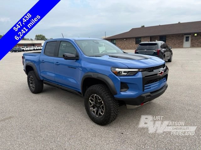 Used 2025 Chevrolet Colorado ZR2 w/ Technology Package AWD/4WD image 10